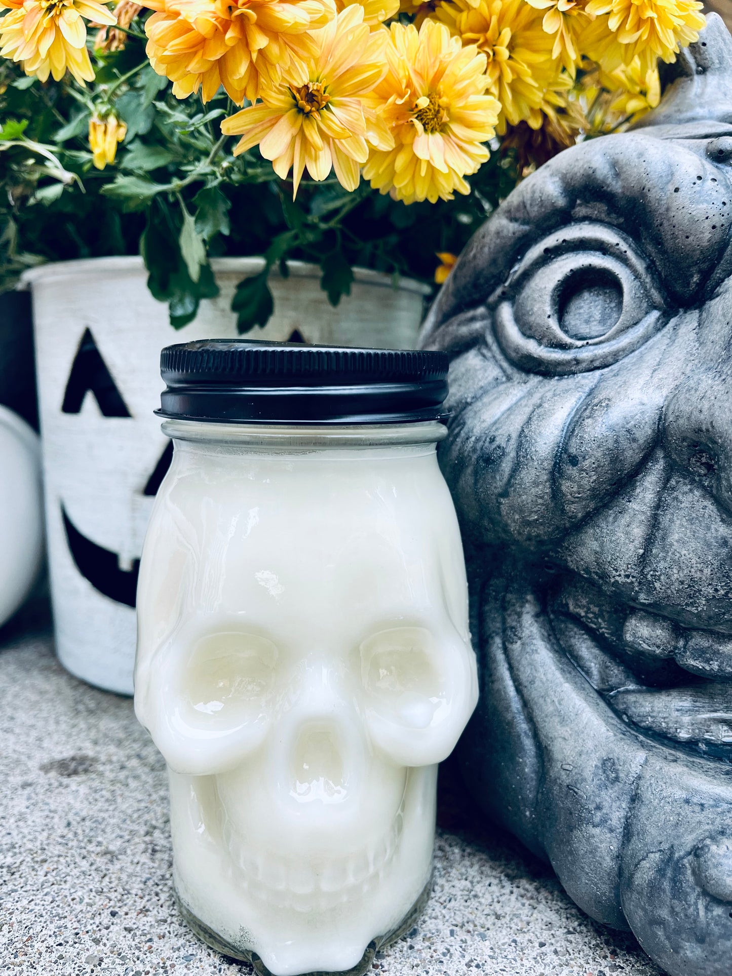 16oz skull vessel pure soy candle