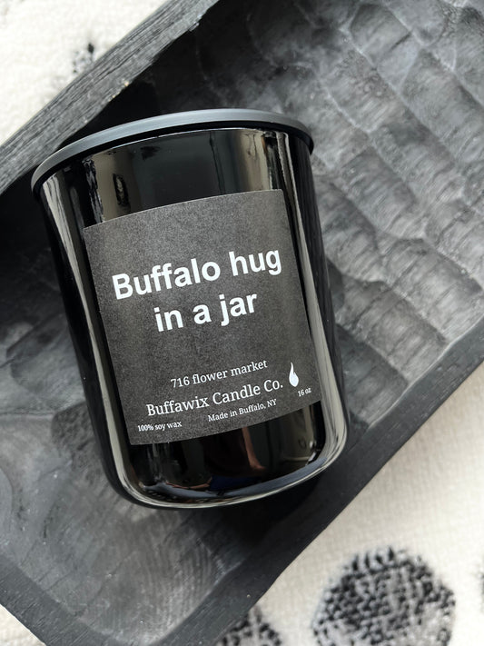 Buffalo Hug in a Jar 16oz 716 flower market pure soy candle