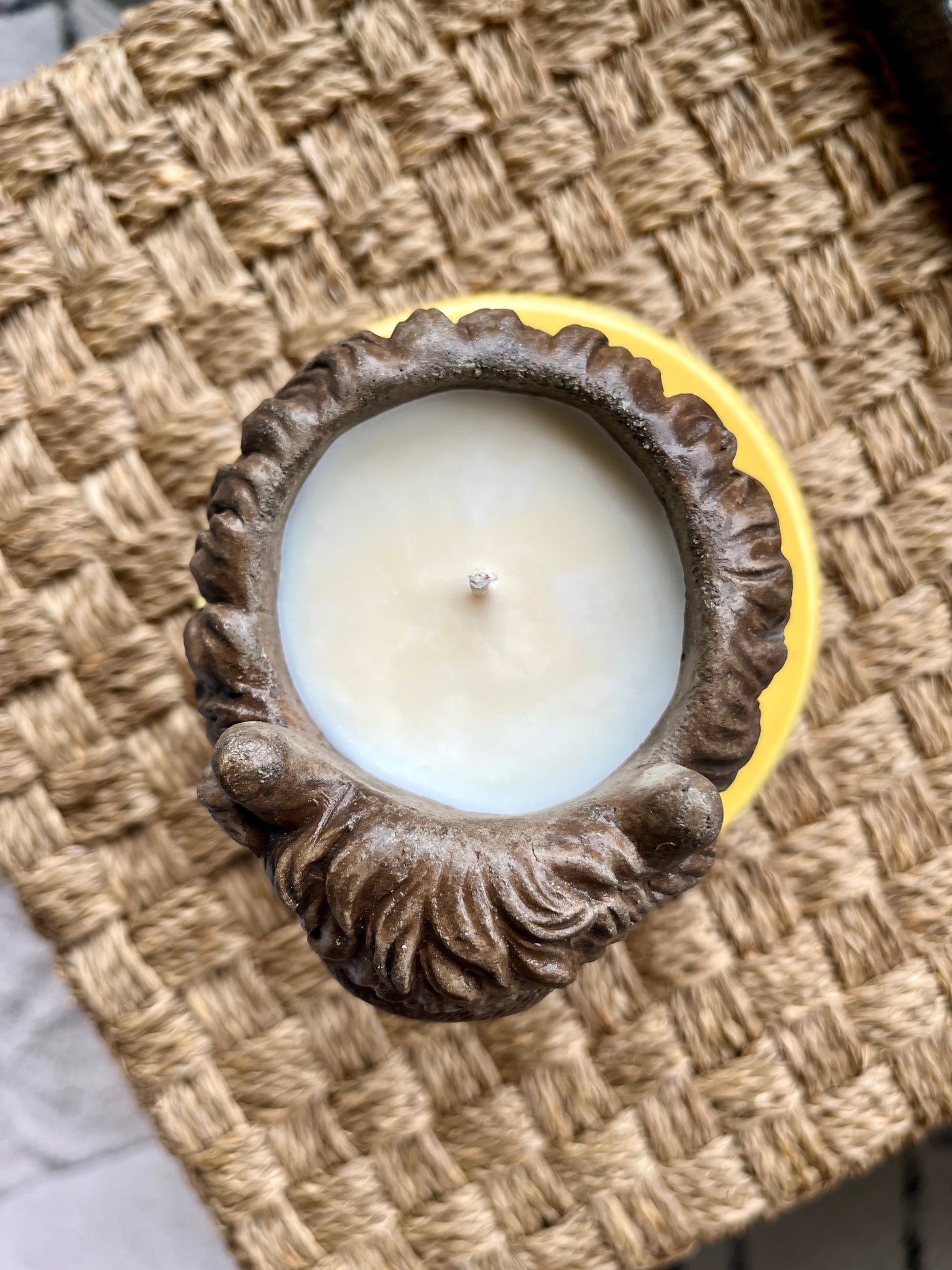 8oz Highland cow vessel candle